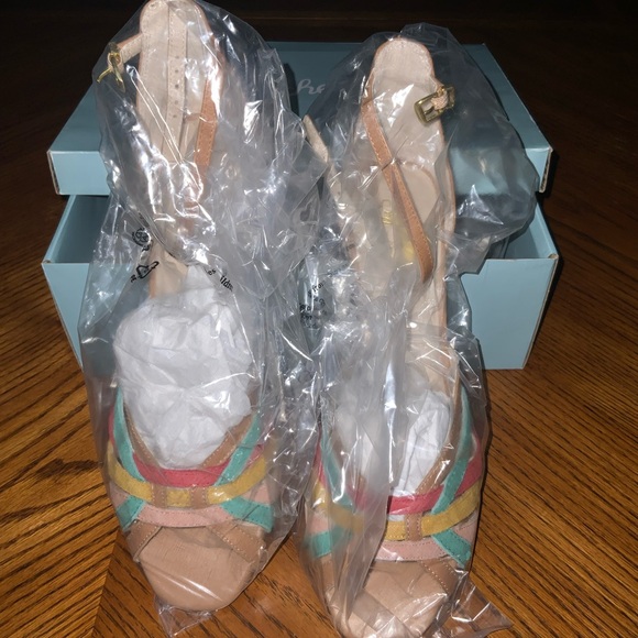 OUT OF THE BOX— Seychelles 🇸🇨 multicolor block heel shoes. - Picture 4 of 11